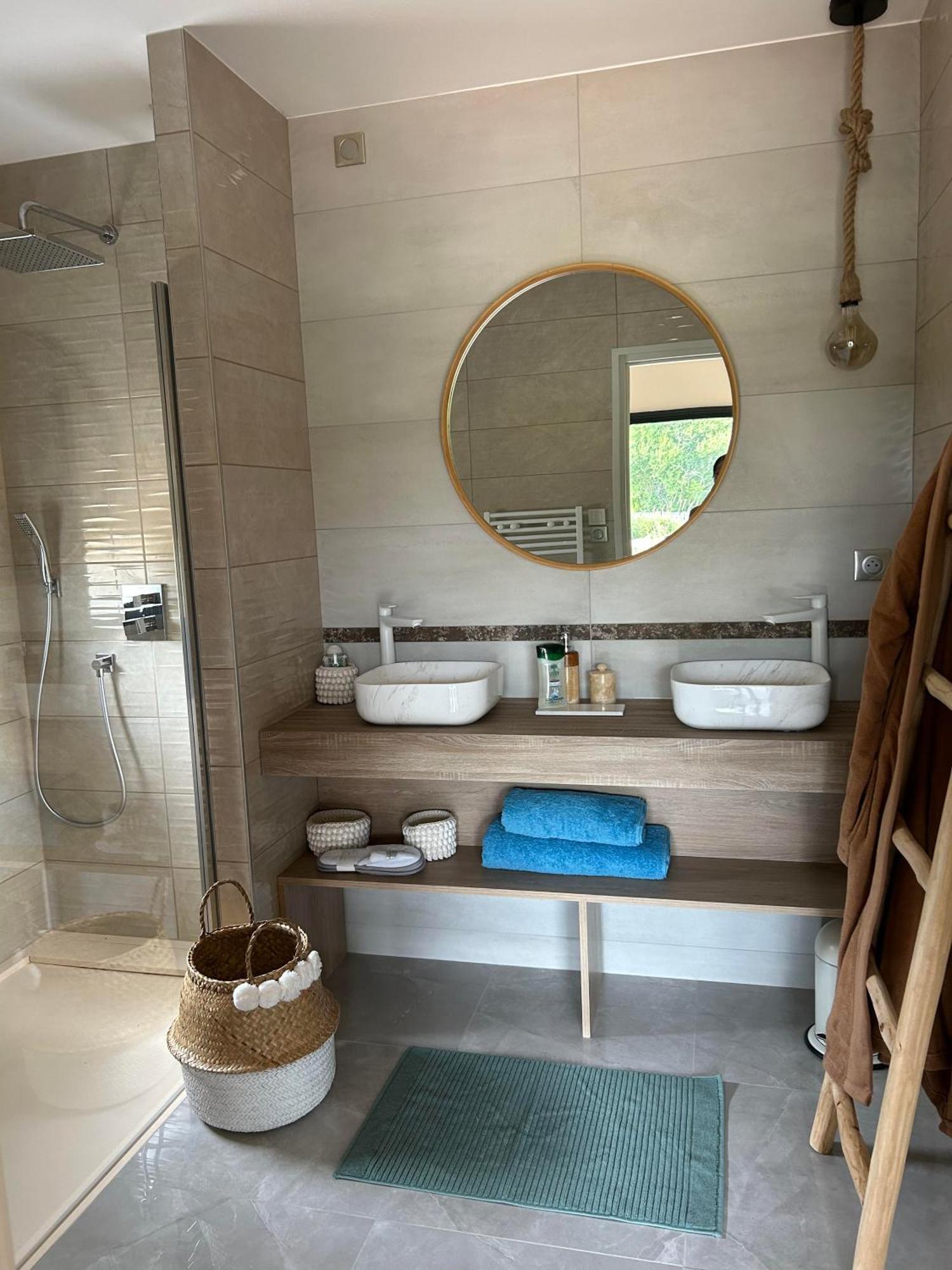 Sol'M Lodges Solesmes  Luaran gambar